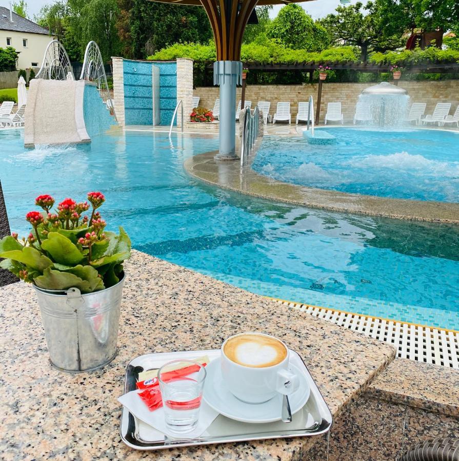 Spa Residence Carbona Apartman 104 Hévíz Екстериор снимка
