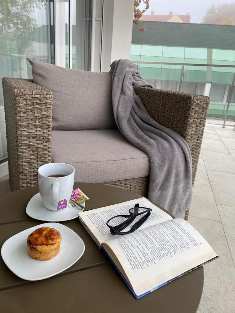 Spa Residence Carbona Apartman 104 Hévíz Екстериор снимка